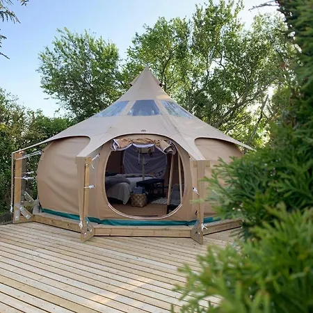 Campismo de Luxo Romantic Luxus Glamping 3 Idestrup