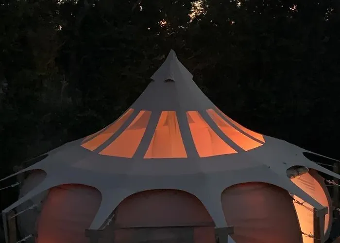 Luxe tent Romantic Luxus Glamping 3 *