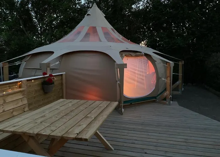 Romantic Luxus Glamping 3